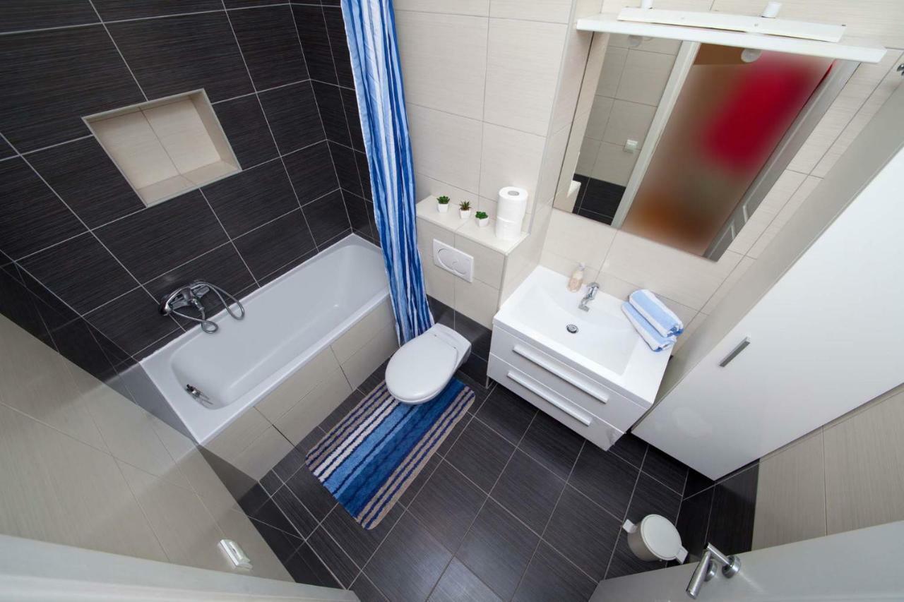 Apartment Sarena Makarska Eksteriør bilde