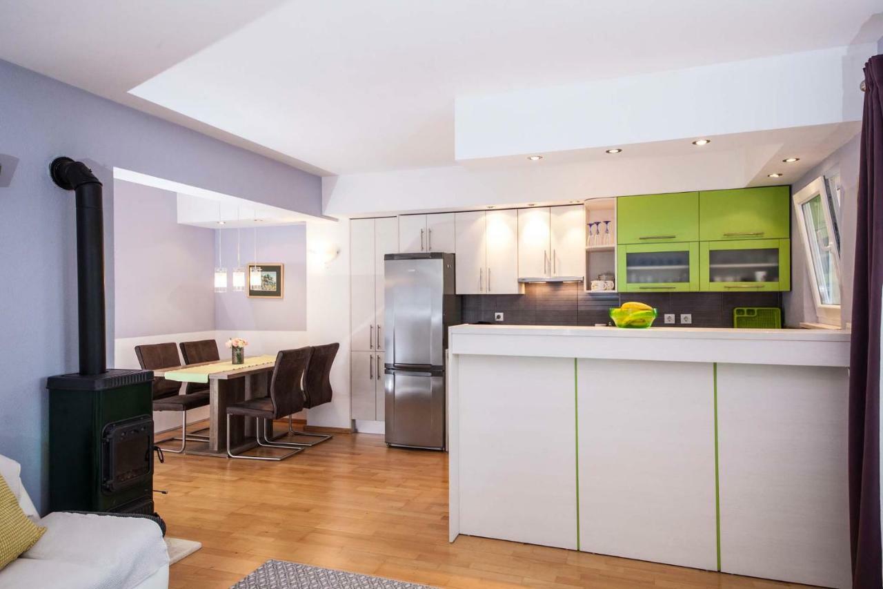 Apartment Sarena Makarska Eksteriør bilde