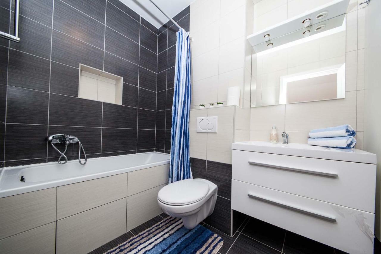 Apartment Sarena Makarska Eksteriør bilde