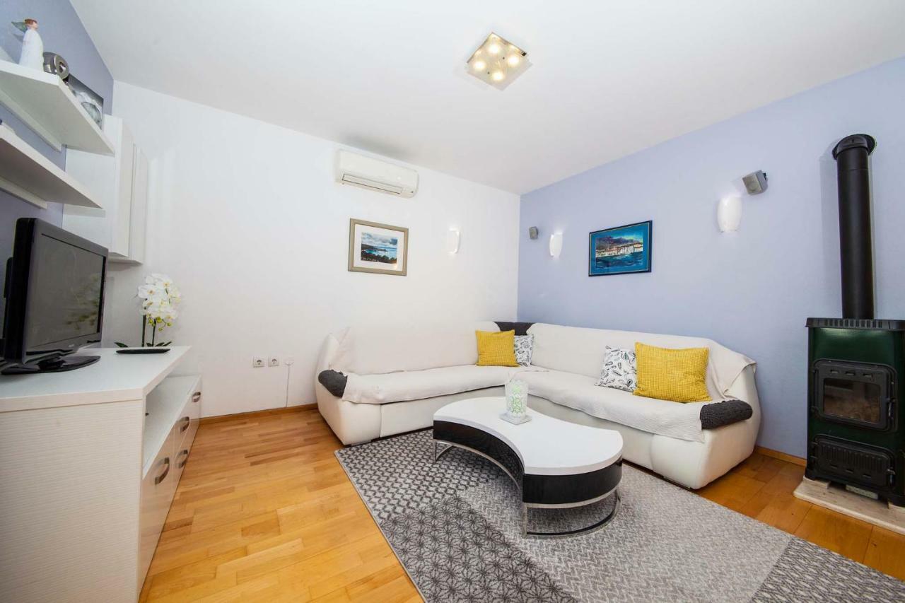Apartment Sarena Makarska Eksteriør bilde