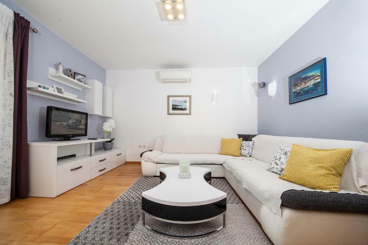 Apartment Sarena Makarska Eksteriør bilde
